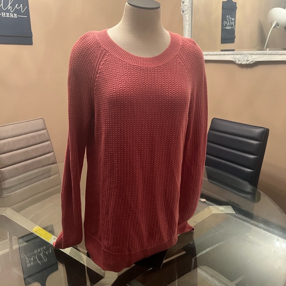 Old Navy women’s sweater M